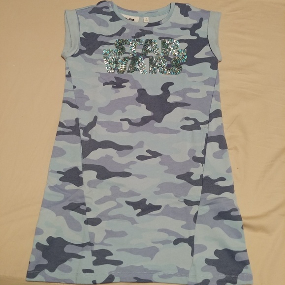 GAP Other - NWT GAP star war cameo dress with pockets!